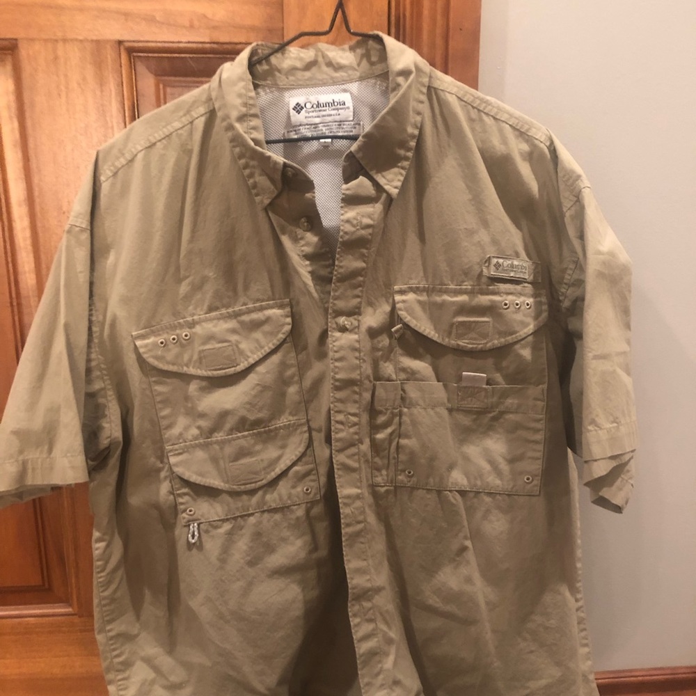 Men’s Columbia Shirt